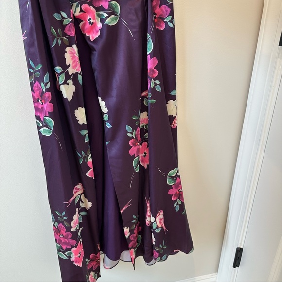 Mac Duggal Ieena Purple One Shoulder Long Sleeve Floral Pink Wedding Guest Dress - Picture 14 of 16